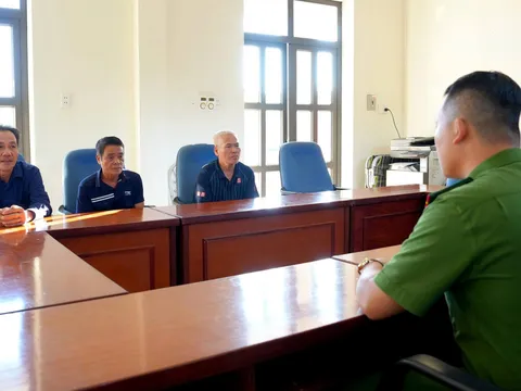 Khởi tố 3 bảo vệ dùng gậy đánh tài xế xe ôm trước sảnh bệnh viện