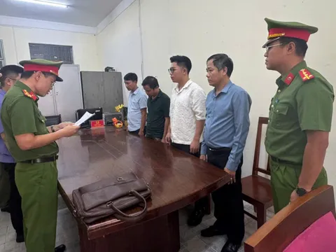 Khởi tố 4 đối tượng thông đồng nâng giá quyền khai thác khoáng sản cao hơn 306 lần