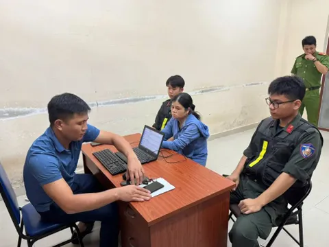 Bắt ‘nữ quái' lừa đảo gần 300 triệu đồng trên không gian mạng