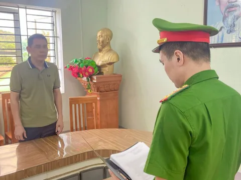 Giám đốc và Kế toán Công ty Dược Bảo Khánh bị khởi tố về hành vi mua bán trái phép hóa đơn