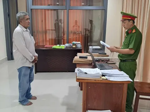 Khởi tố giám đốc công ty trốn thuế gần 1 tỷ đồng