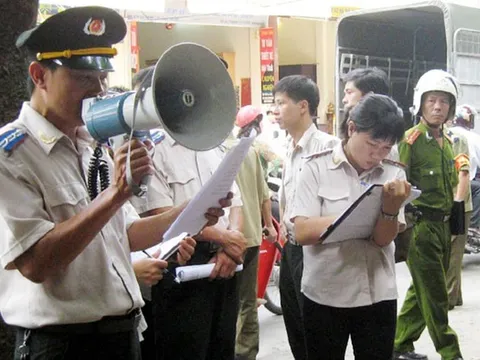 Quy định về cưỡng chế thi hành quyết định xử phạt vi phạm hành chính