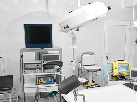 Phân cấp giải quyết một số thủ tục hành chính lĩnh vực thiết bị y tế