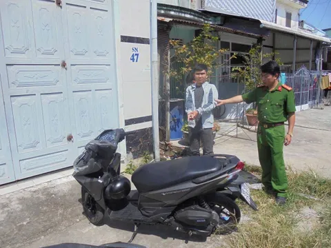 Bắt đối tượng từ TP.HCM xuống An Giang cướp giật tài sản