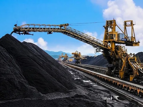Đề xuất cơ chế đặc thù đối với Tập đoàn Công nghiệp Than - Khoáng sản Việt Nam