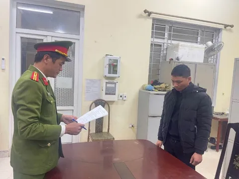 Bắt đối tượng đi ăn cỗ cưới rồi trộm tiền phong bì mừng của chủ nhà