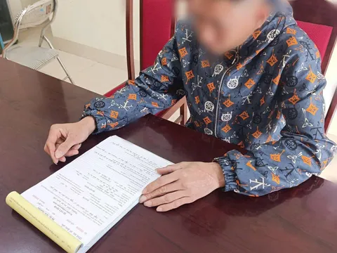 Chồng bị phạt 7,5 triệu đồng vì tát vợ bầm tím mặt