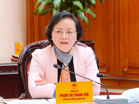 Tập trung sắp xếp cơ sở y tế, giáo dục; khẩn trương sửa Nghị định 150/2025/NĐ-CP để sắp xếp các phòng cấp xã