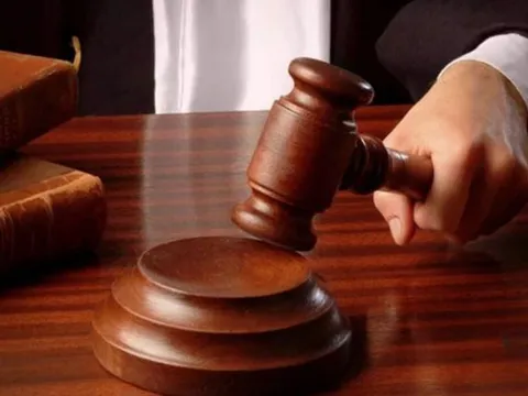 Những chuyện nhỏ mà không nhỏ