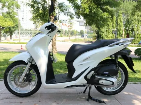 Biến xe vi phạm thành của riêng, 3 cựu CSGT bị truy tố