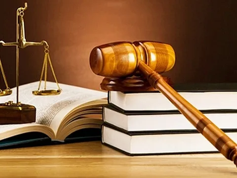 Đổi mới tư duy xây dựng pháp luật từ 'không quản được thì cấm' sang 'kiến tạo phát triển'