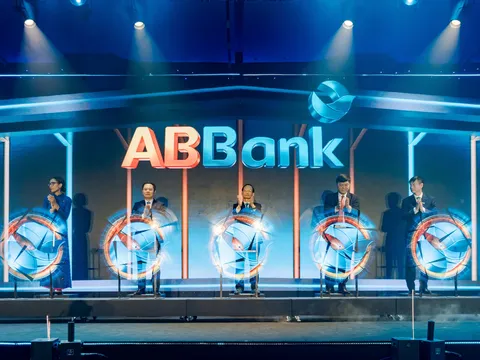 ABBank ra mắt nhận diện thương hiệu mới: Tiếp tối triết lý phụng sự Khách hàng và Cộng đồng