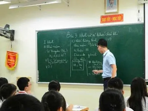 Giáo viên vùng đặc biệt khó khăn có được hưởng phụ cấp trong thời gian nghỉ hè?