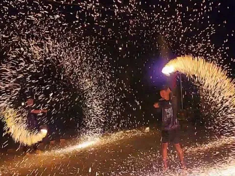 Đốt pháo không đúng quy định dịp Tết sẽ bị xử phạt ra sao?