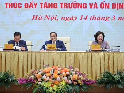 Thủ tướng chủ trì hội nghị về chính sách tiền tệ, tháo gỡ khó khăn cho doanh nghiệp