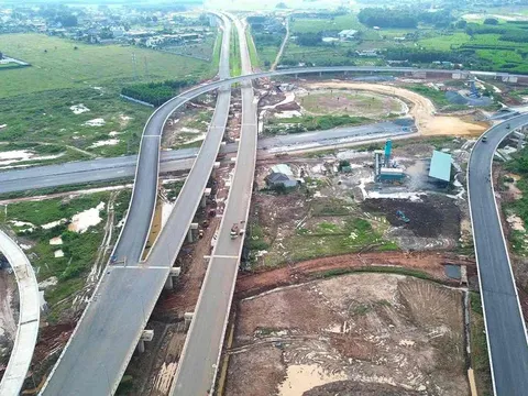 Giải quyết tình trạng một tuyến đường gánh cả sân bay ở dự án sân bay Long Thành