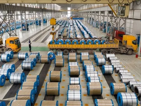 Ngành thép trước sức ép giảm tiêu thụ và giá