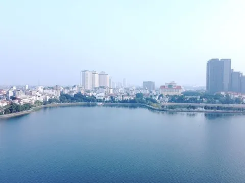 Hà Nội cho kinh doanh sân tập golf trên mặt nước Hồ Tây