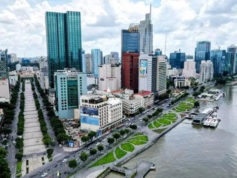 7 nhóm giải pháp để TPHCM đạt mục tiêu tăng trưởng 8-8,5% vào năm 2025