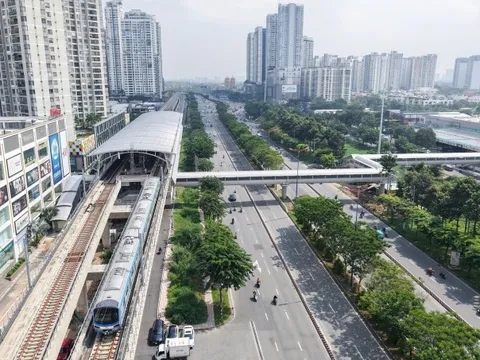 Bất động sản TP.HCM 2025: Cao cấp dẫn dắt, công nghiệp bùng nổ và cơ hội vùng ven