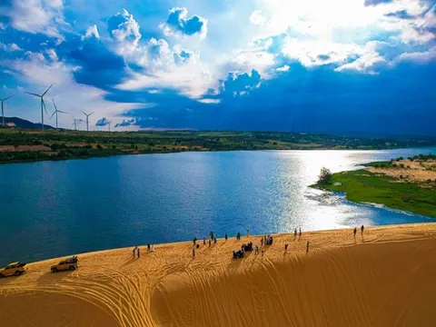 Lâm Đồng, các khu du lịch nhộn nhịp chuẩn bị đón Tết Bính Ngọ