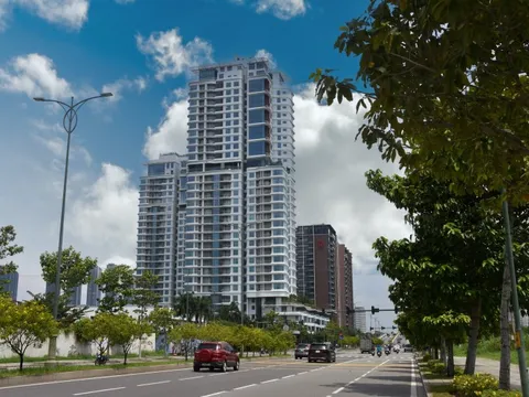 Thị trường căn hộ gặp áp lực lớn