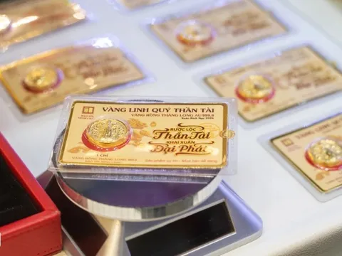 Lỗ nặng chỉ sau một ngày mua vàng vía Thần Tài