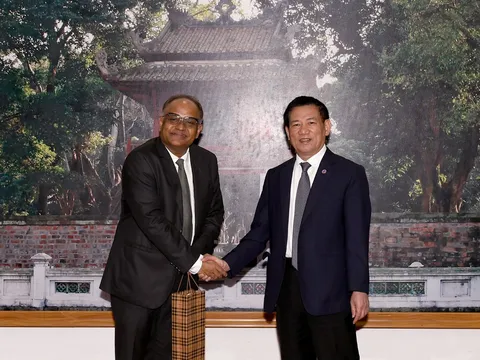 Bộ trưởng Hồ Đức Phớc tiếp Tân Giám đốc Quốc gia ADB tại Việt Nam