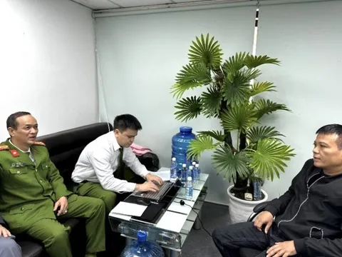 Bắt quả tang doanh nghiệp khai thác và kinh doanh nước ngầm trái phép