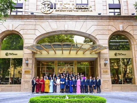 Quốc vương Bhutan và Hoàng hậu tới thăm Tập đoàn T&T Group