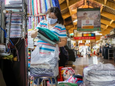 Ngưỡng chịu thuế cho hộ kinh doanh nên như thế nào?