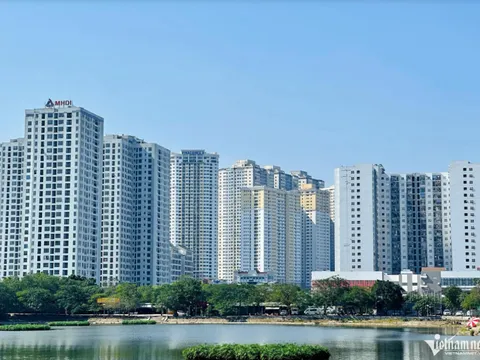 Bất động sản bước vào cuộc chơi mới: Vay tiền đầu cơ dần mất ‘đất sống’