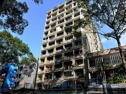 Tp.HCM thu hồi hai dự án chung cư ở quận 5